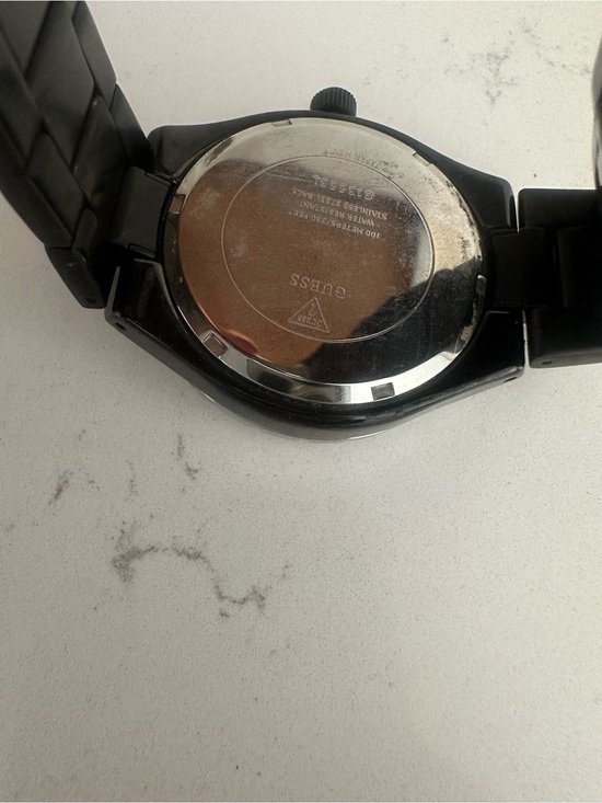Guess women’s  Black Watch with Silver Crystal Bezel EXCELLENT CONDITION main image 7